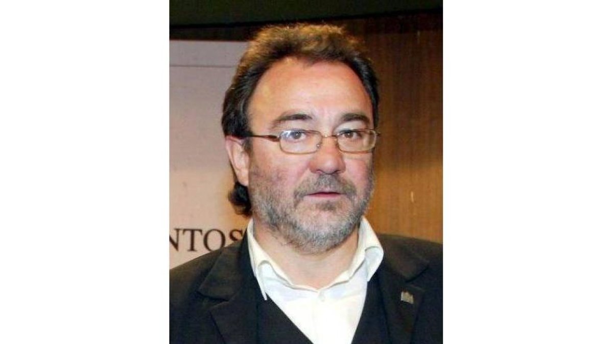 El nuevo director de RNE en Castilla y León, L. M. De Dios