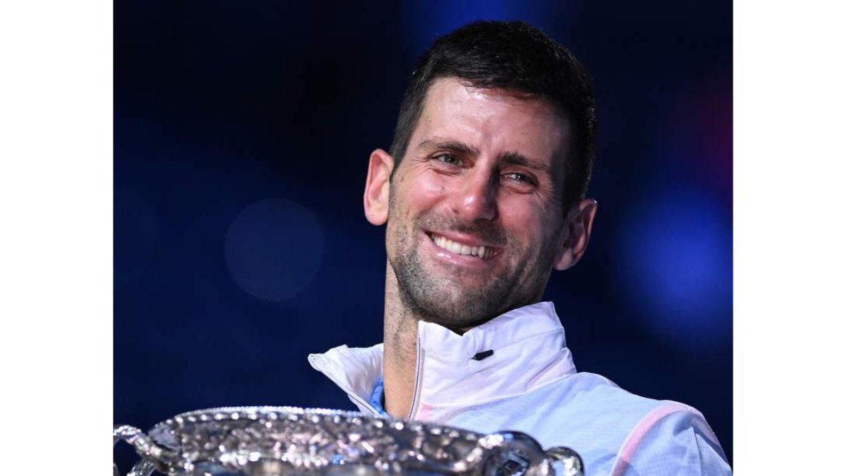 Novak Djokovic se vuelve a coronar en Australia. JAMES ROSS