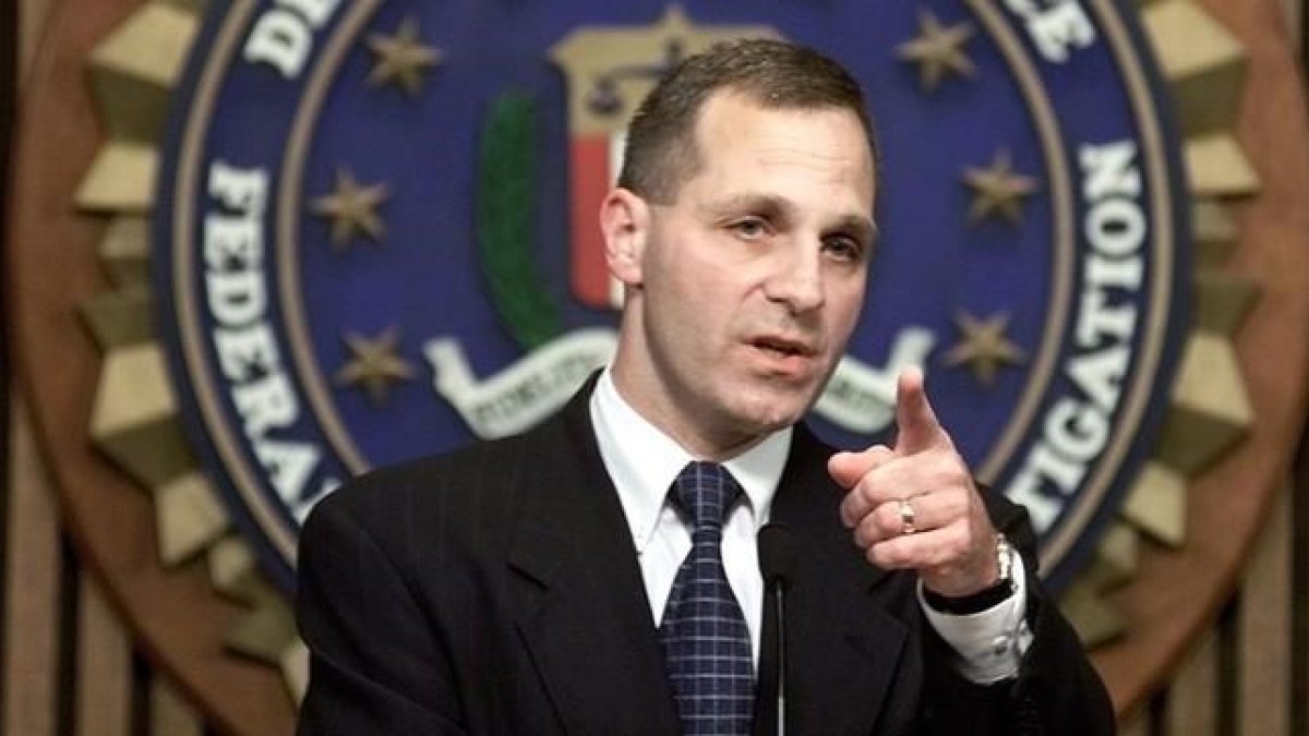 Louis Freeh.