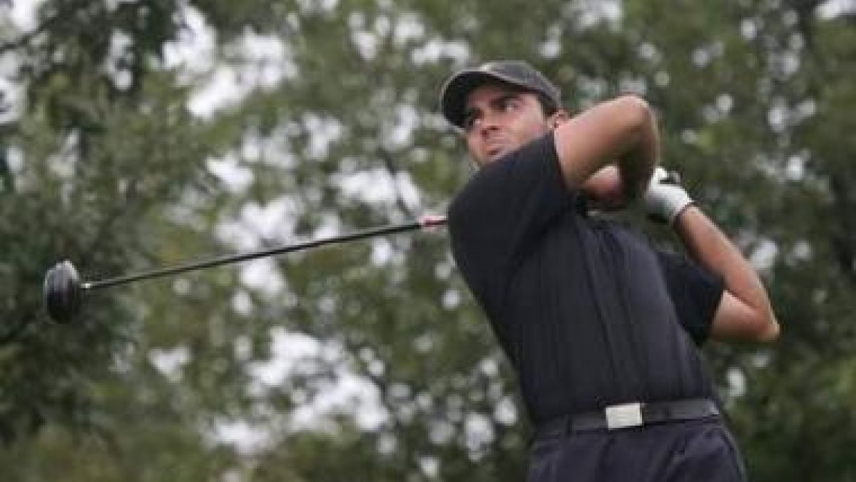 El jugador leonés de golf Jorge García intentará concluir el Apls Tour entre los mejores.