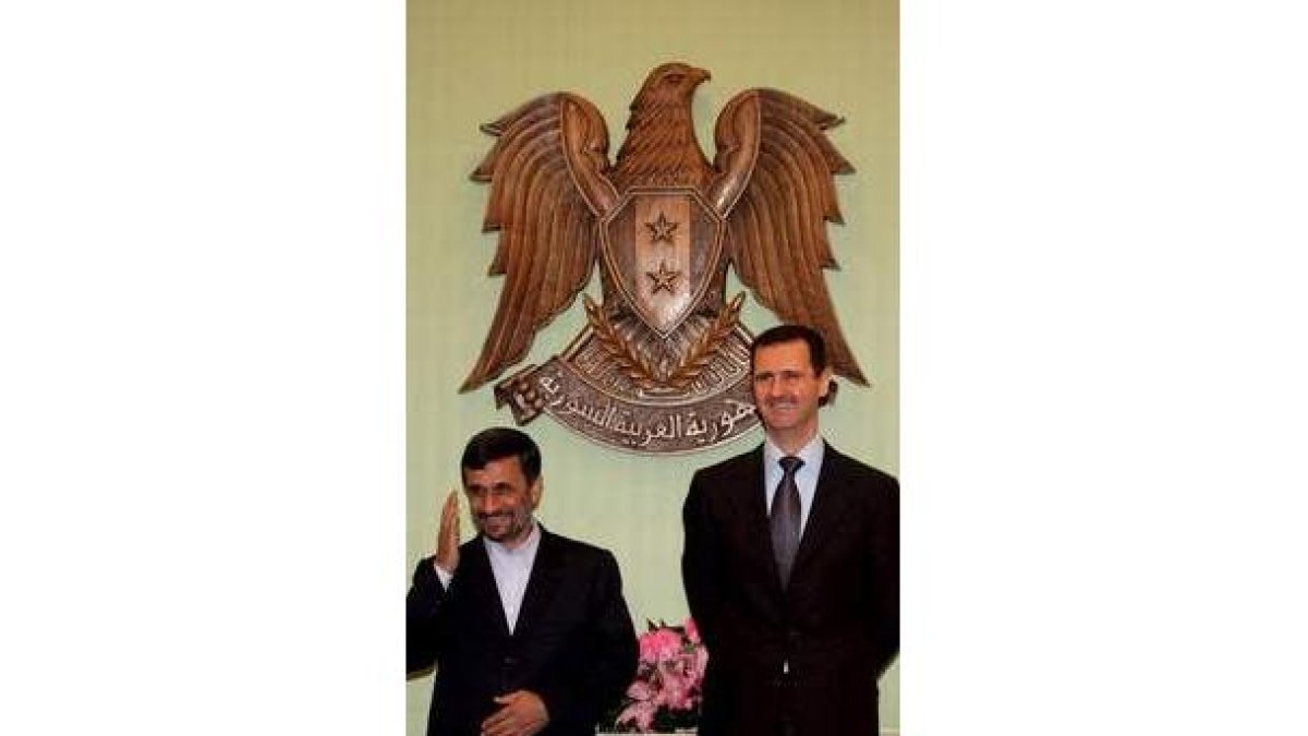 Ahmadineyad y su homólogo sirio, Bachar al Asad.