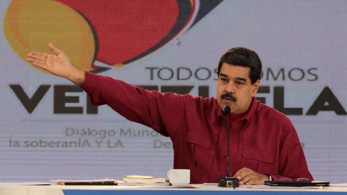 Maduro interviene durante la emisión semanal de Los Domingos con Maduro, en Caracas, el 17 de septiembre.