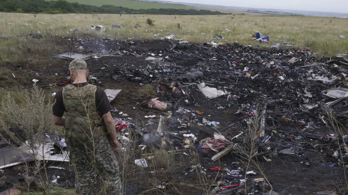 Imagen de los restos humanos tras la caída del avión. ANASTASIA VLASOVA