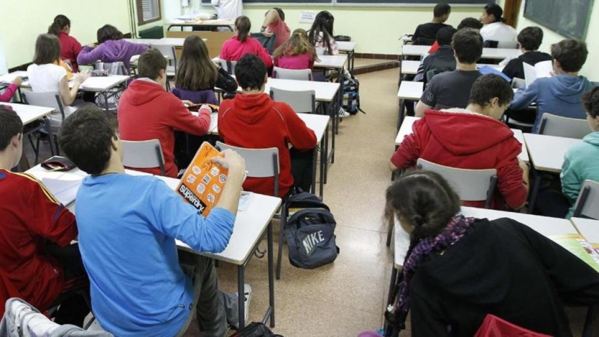 El caso de 'bullying' de una profesora de inglés a su alumna de cuarto ha generado una gran controversia en Argentina.