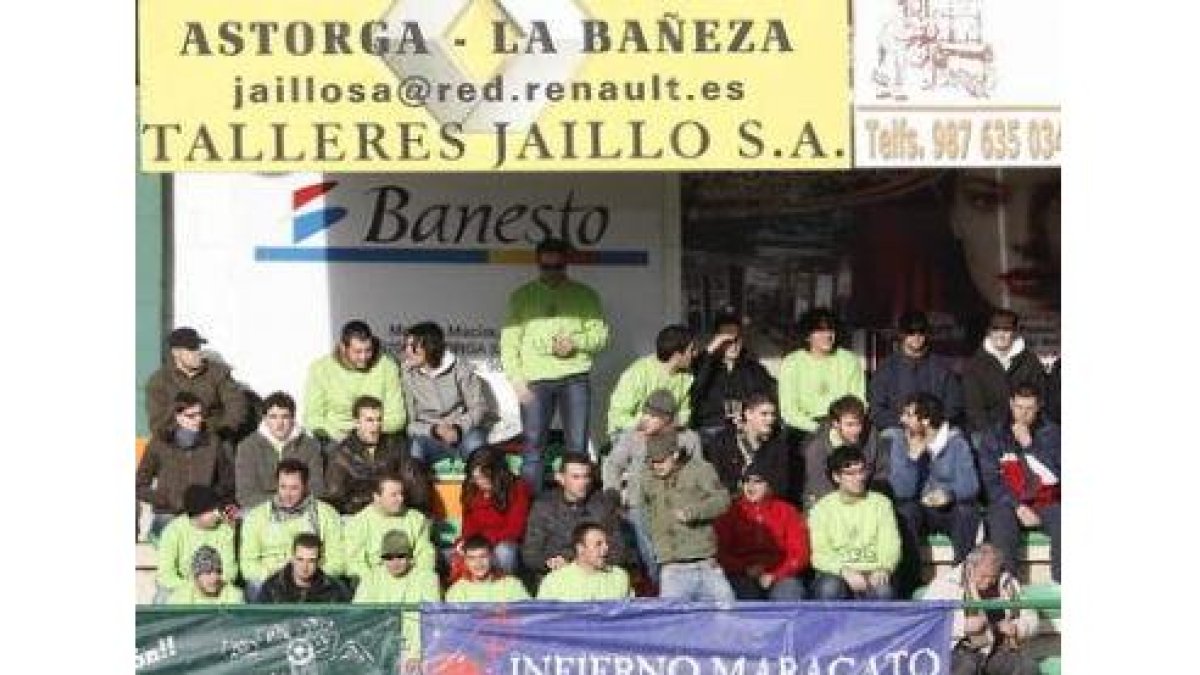 De izda. a dcha., Luis Velilla, Santiago de la Riva y Carlos Llamas presidieron la asamblea.