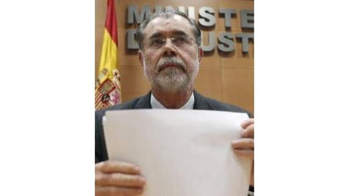 Mariano Fernández Bermejo, ayer en rueda de prensa