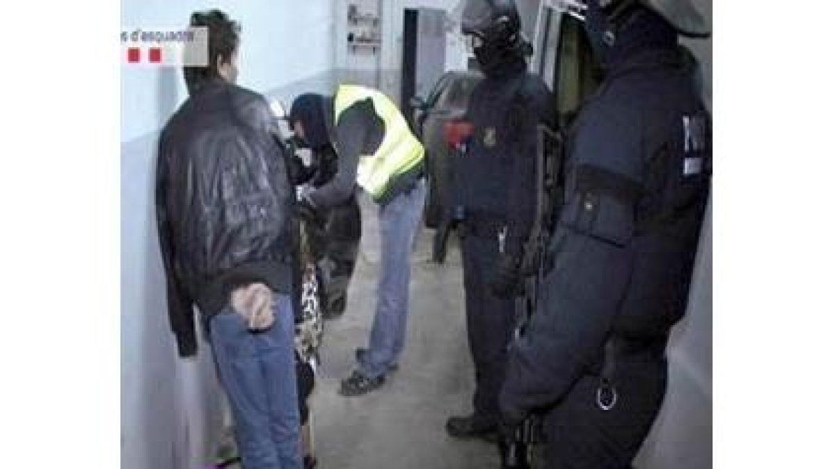 Imagen del momento de las detenciones.