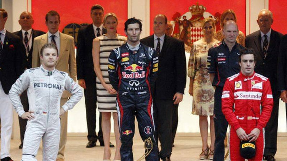El podio del GP de Mónaco; de izquierda a derecha, Nico Rosberg, Mark Webber y Fernando Alonso.