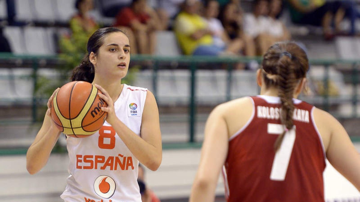 La leonesa Ángela Salvadores, con la selección española.