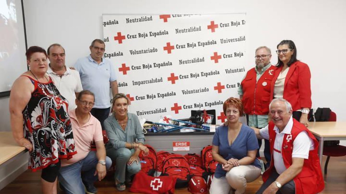 Cruz Roja presenta los equipos de mergencia