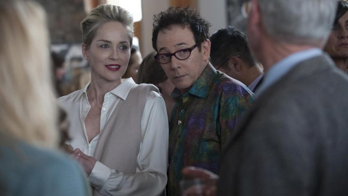 Sharon Stone y Paul Reubens, en la serie Mosaic