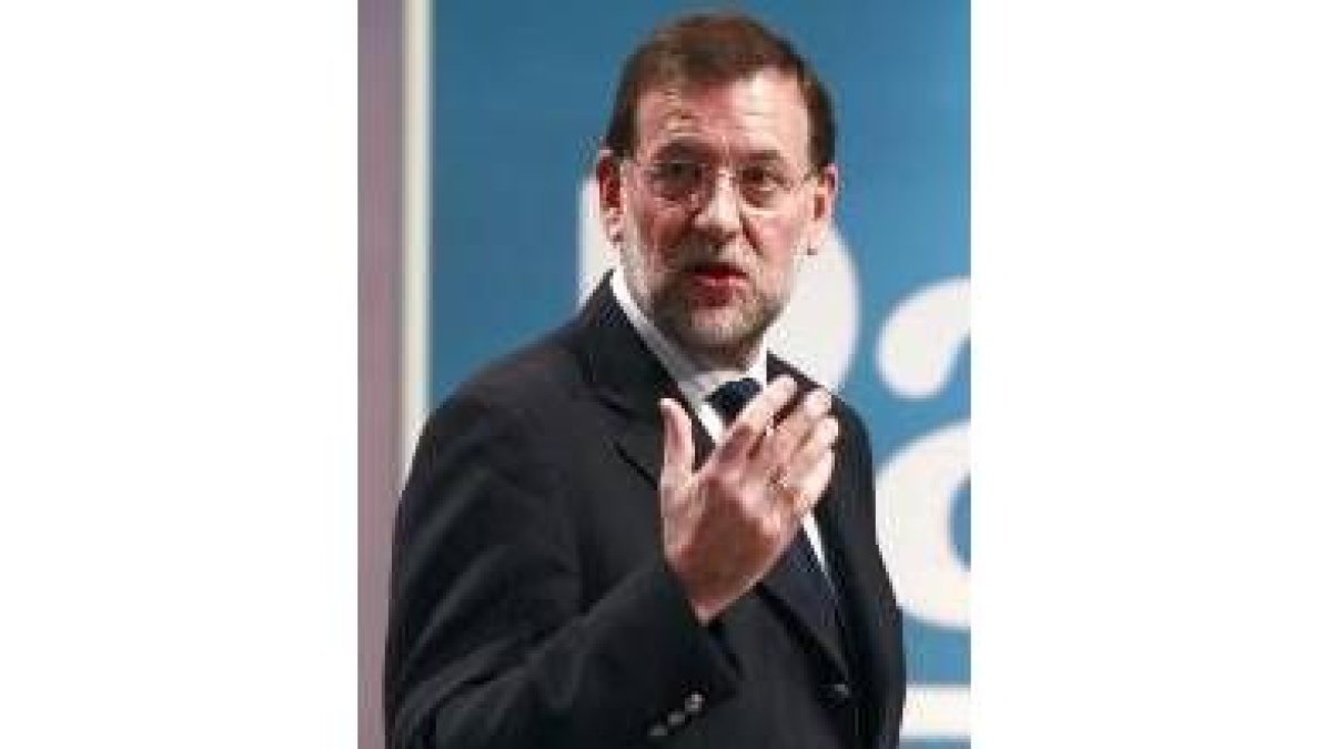 Rajoy podría incluir a Gallardón como número cuatro o cinco