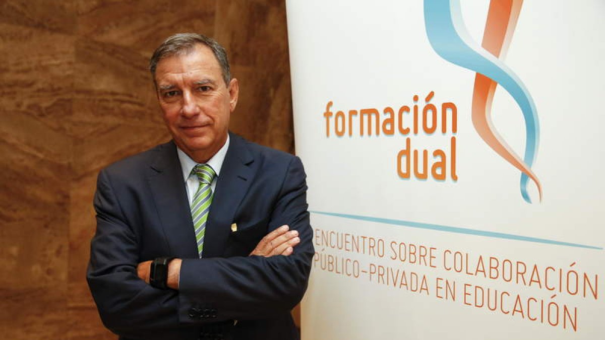 El consejero de Educación, Juan José Mateos, ayer, en el debate celebrado en Madrid.