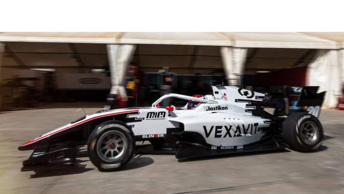 David Vidales se estrenó en el campeonato de Fórmula 3 con la décima posición. CAMPOS RACING