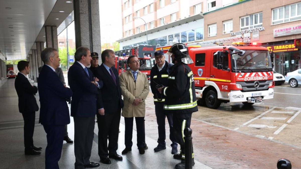 Un momento del simulacro organizado esta mañana