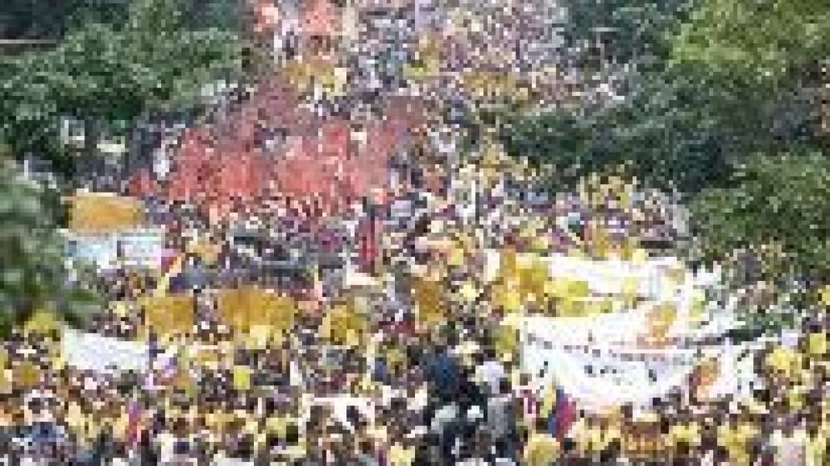 Imagen de la manifestación celebrada ayer en Caracas para conmemorar la matanza del 11 de abril