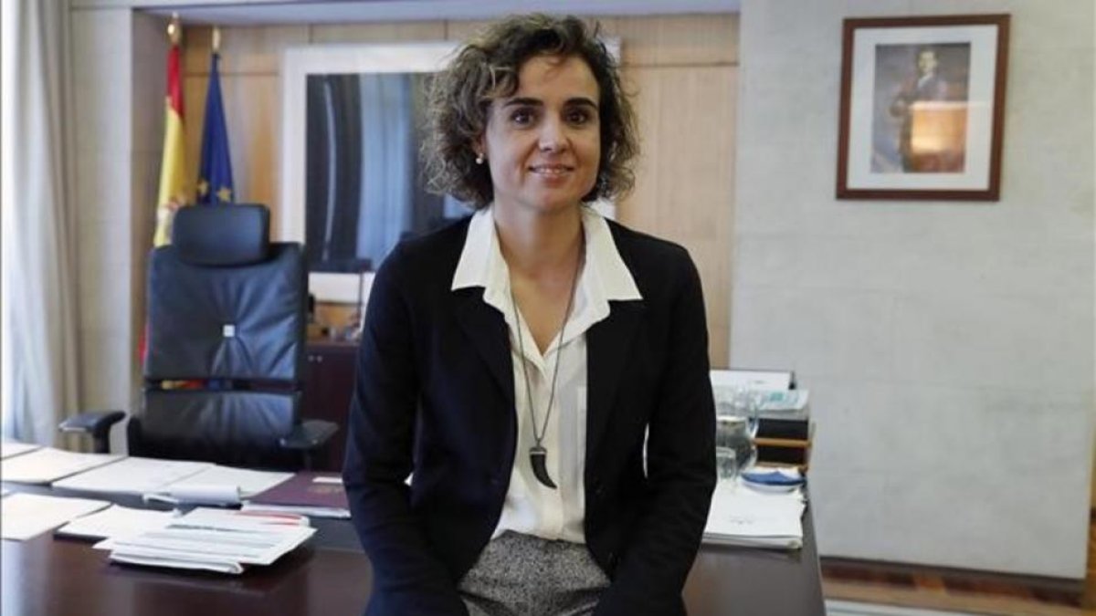 Dolors Montserrat, ministra de Sanidad.