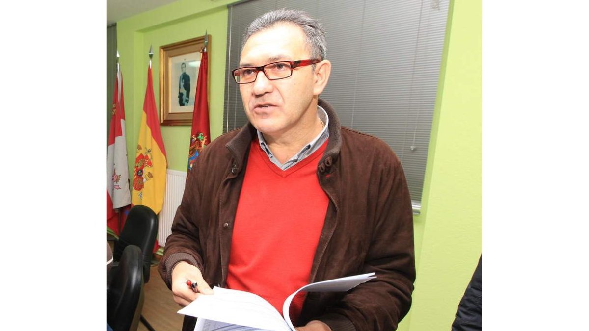 El alcalde de Cacabelos, Adolfo Canedo.