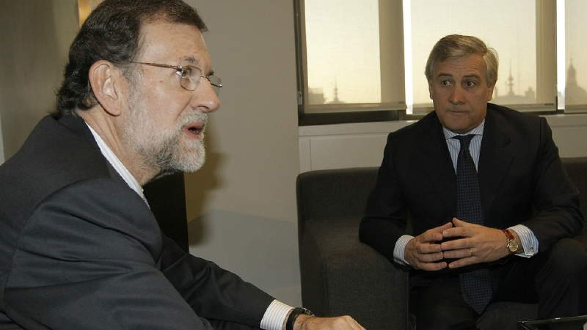 Rajoy y el vicepresidente de la CE y comisario de Industria y Emprendimiento, Tajani.