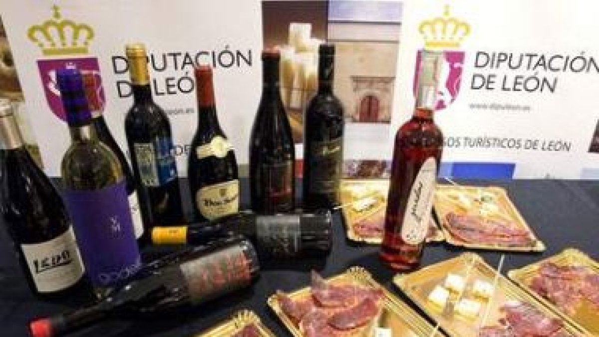 La Gastroteca acogió la cata de vinos Tierra de León y Bierzo, la cecina y el queso de Valdeón.