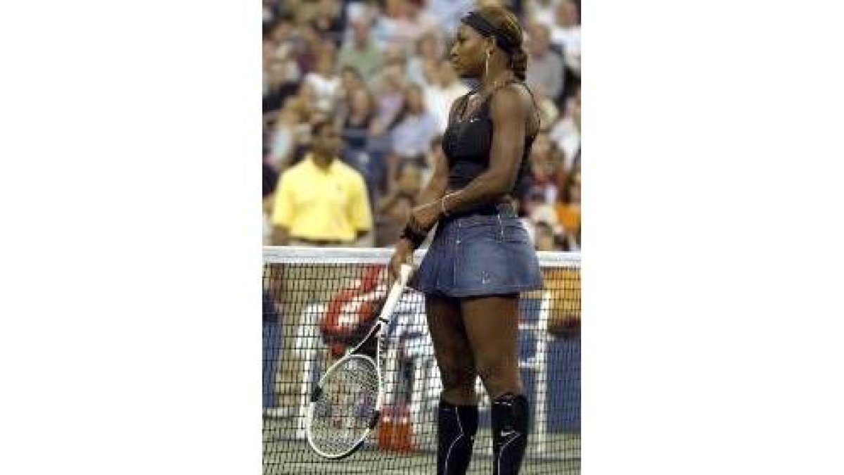 Serena Williams lució un particular atuendo en la jornada de ayer
