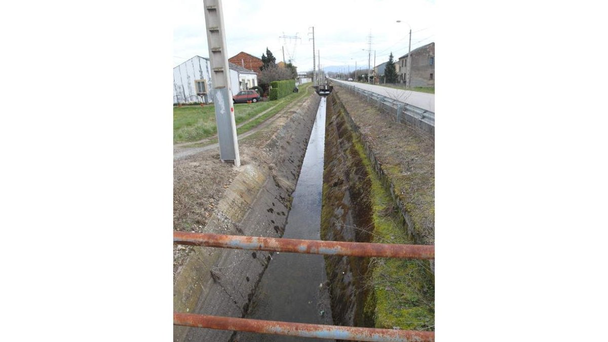 La infraestructura del Canal Bajo está obsoleta.