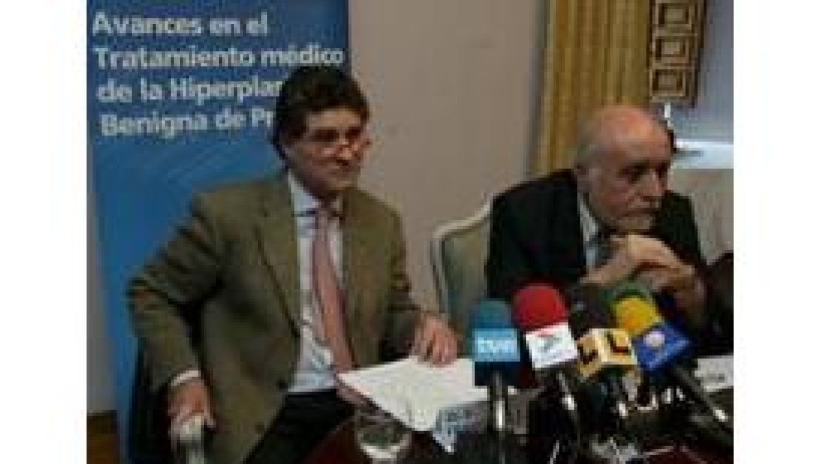 De izquierda a derecha, Francisco Javier Gallo y Manuel Urrutia, especialistas en León y Salamanca