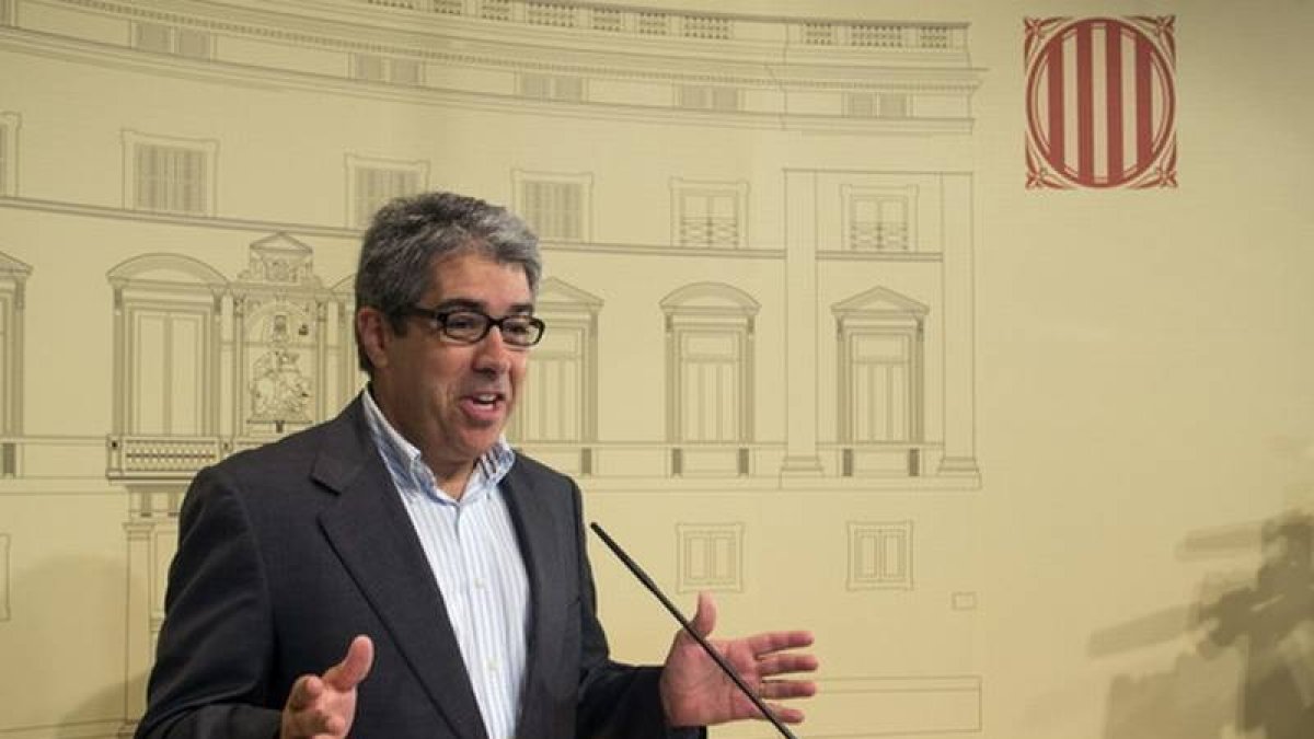 El portavoz del Govern, Francesc Homs, en rueda de prensa, el pasado día 15.