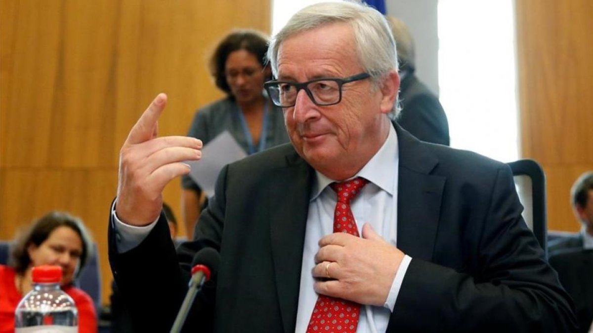 Juncker, en una reunión del cuerpo ejecutivo de la UE, en Bruselas, el 27 de julio.