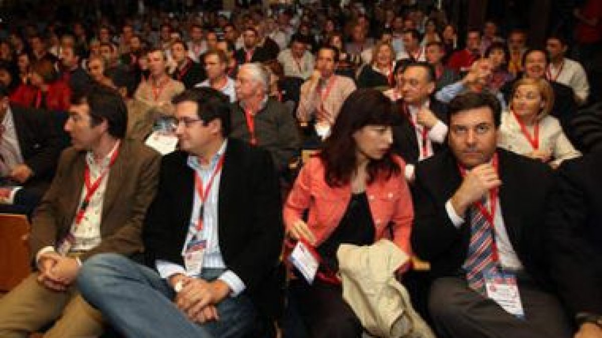 Ángel Hernández, Óscar López, Ana Redondo y Carlos Fernández Carriedo, en el congreso