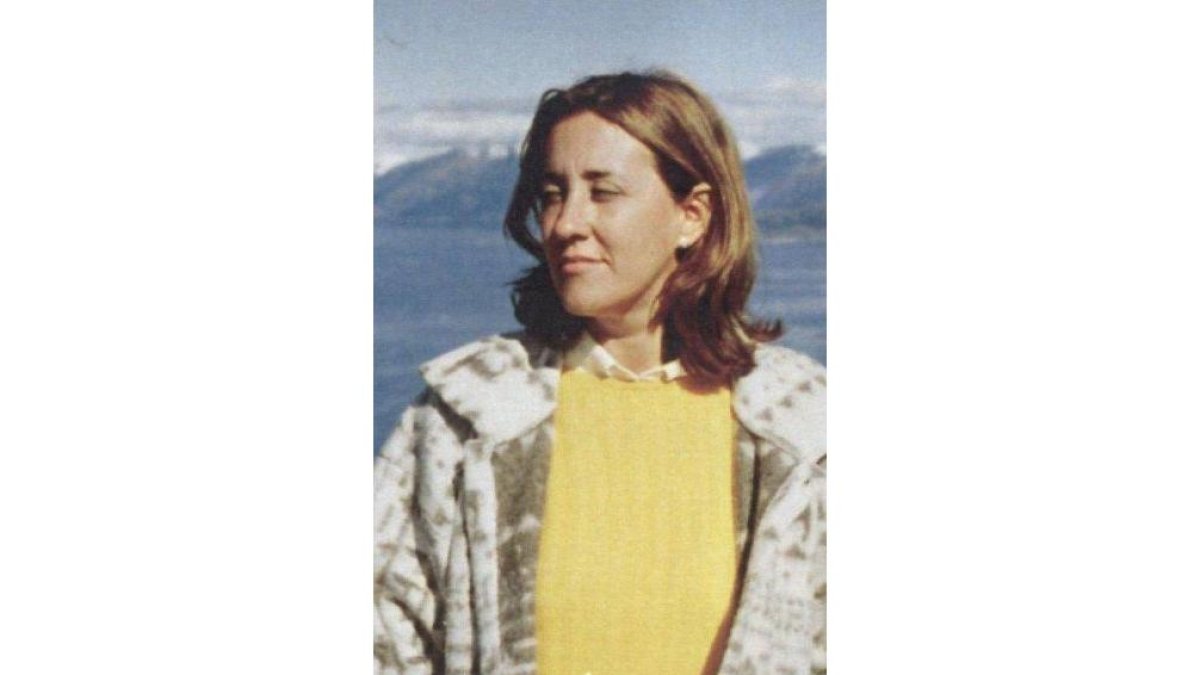 Pilar Blanco, cuyos poemas están en la biblioteca virtual Cervantes
