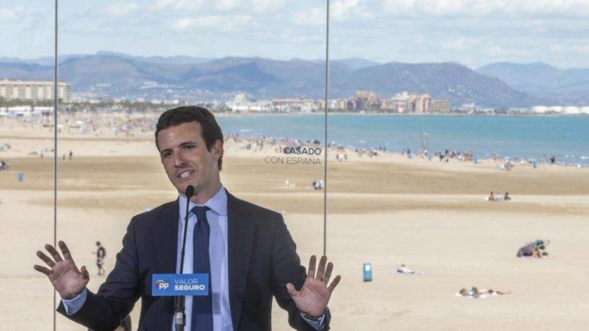 Pablo Casado, en su penúltimo mitin de la campaña, en Valencia.