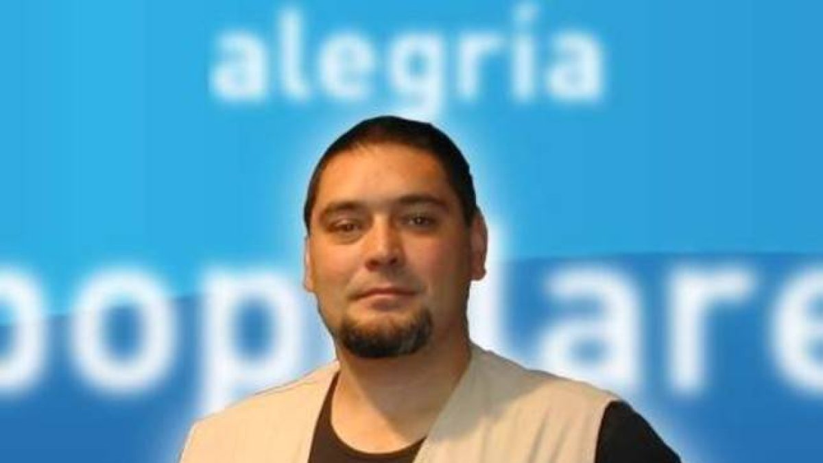 El exconcejal del PP de Álava Rodrigo García Saenz de Cortazar que participa en la lucha contra el Estado Islámico en Siria.
