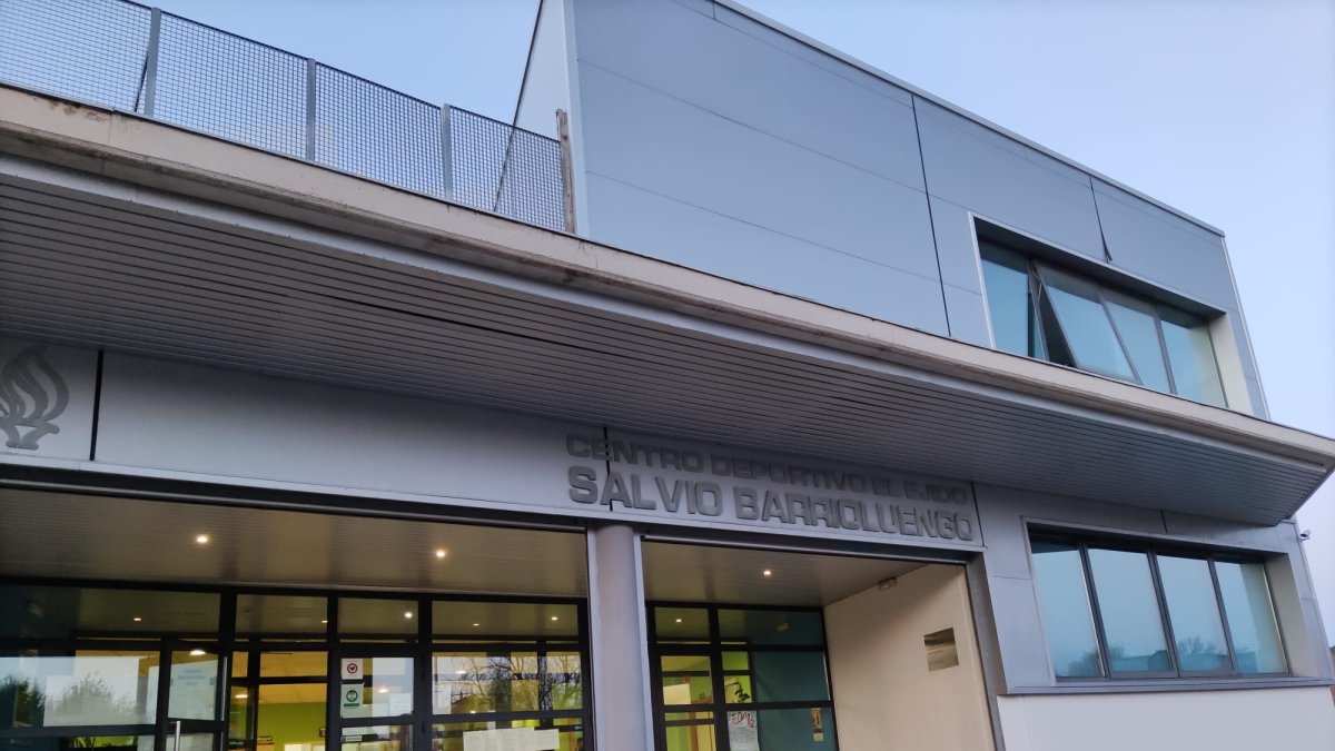 Instalaciones deportivas de Salvio Barrioluengo, en El Ejido. DL