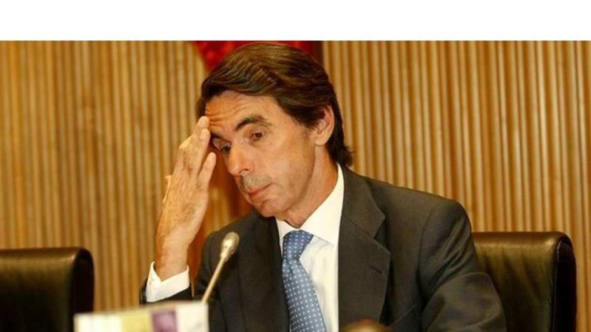 José María Aznar, en la presentación de un libro de la FAES en el Congreso de los Diputados.