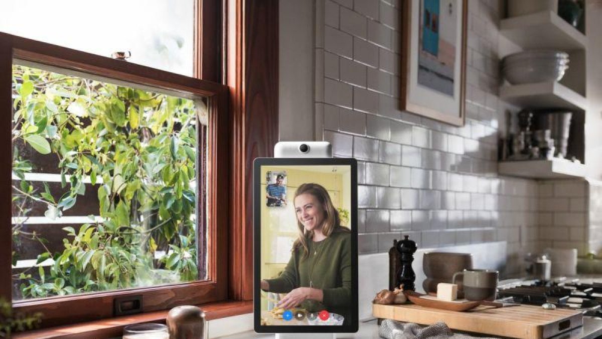 Facebook Portal, el dispositivo con Alexa para hacer videollamadas.