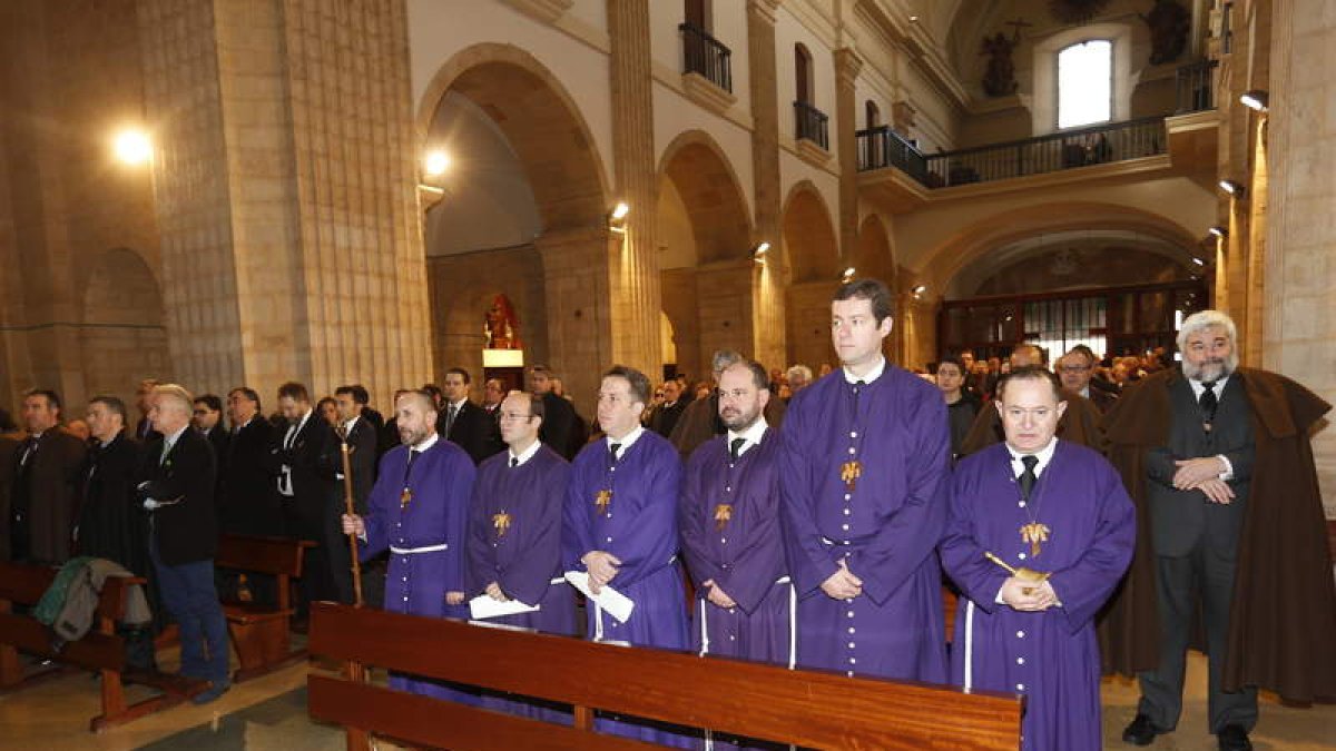 La iglesia de los Capuchinos albergó ayer el refrendo del cargo.