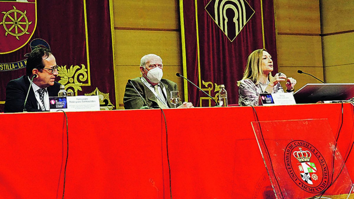 Fernando Rodríguez Santocildes, Cipriano Arteche y Marga Cerro. CGAE