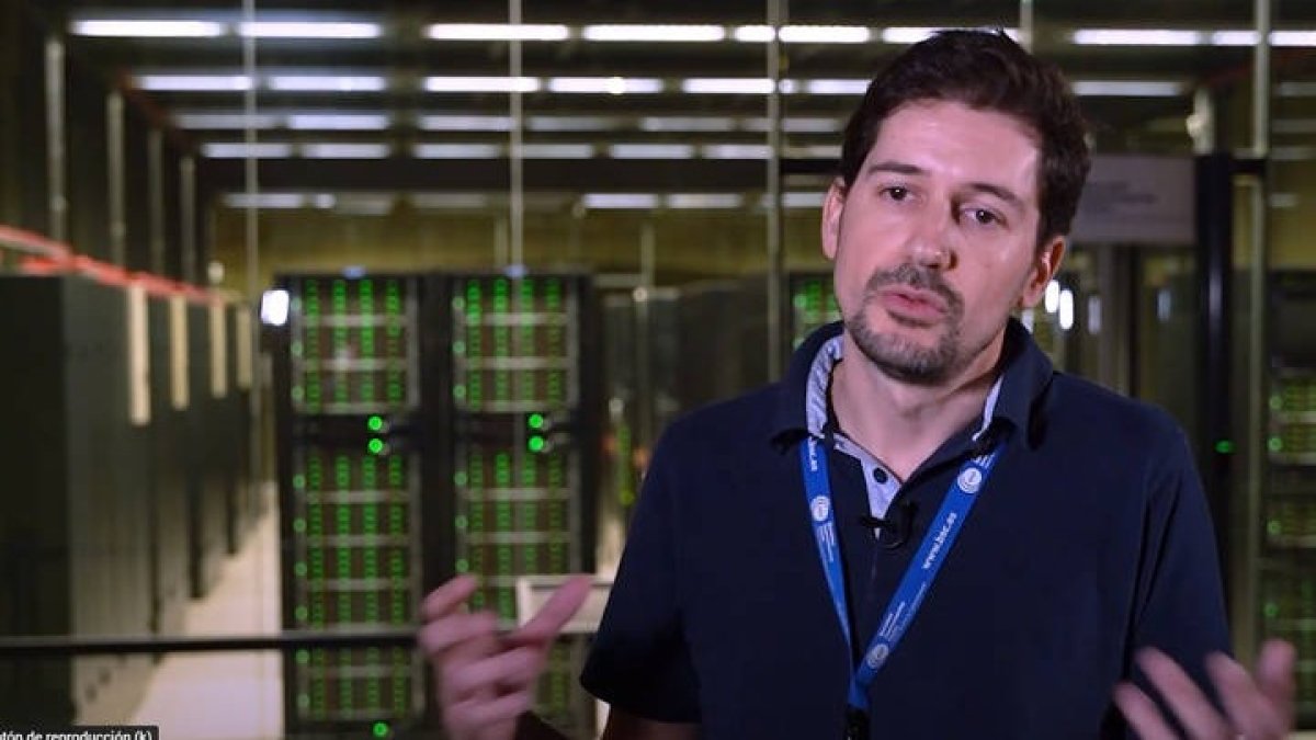 Miguel Castrillo Melguizo, ingeniero leonés en el Centro de Supercomputación de Barcelona. SINC