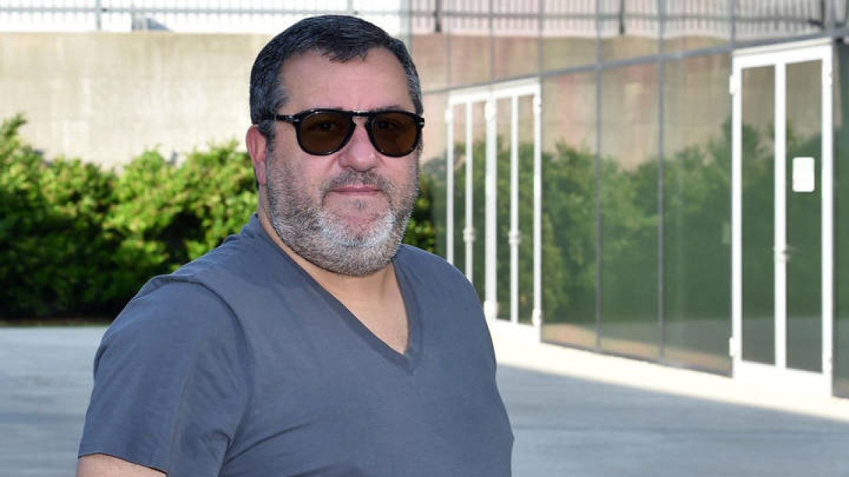 Fotografía de archivo del 17 de Julio de 2019 del italiano Mino Raiola. ALESSANDRO DI MARCO