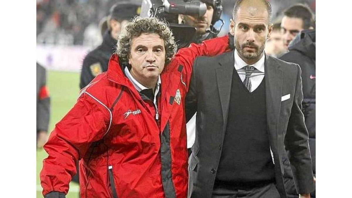 Lillo ya fue rival de Guardiola y ahora será su segundo en el City. DL