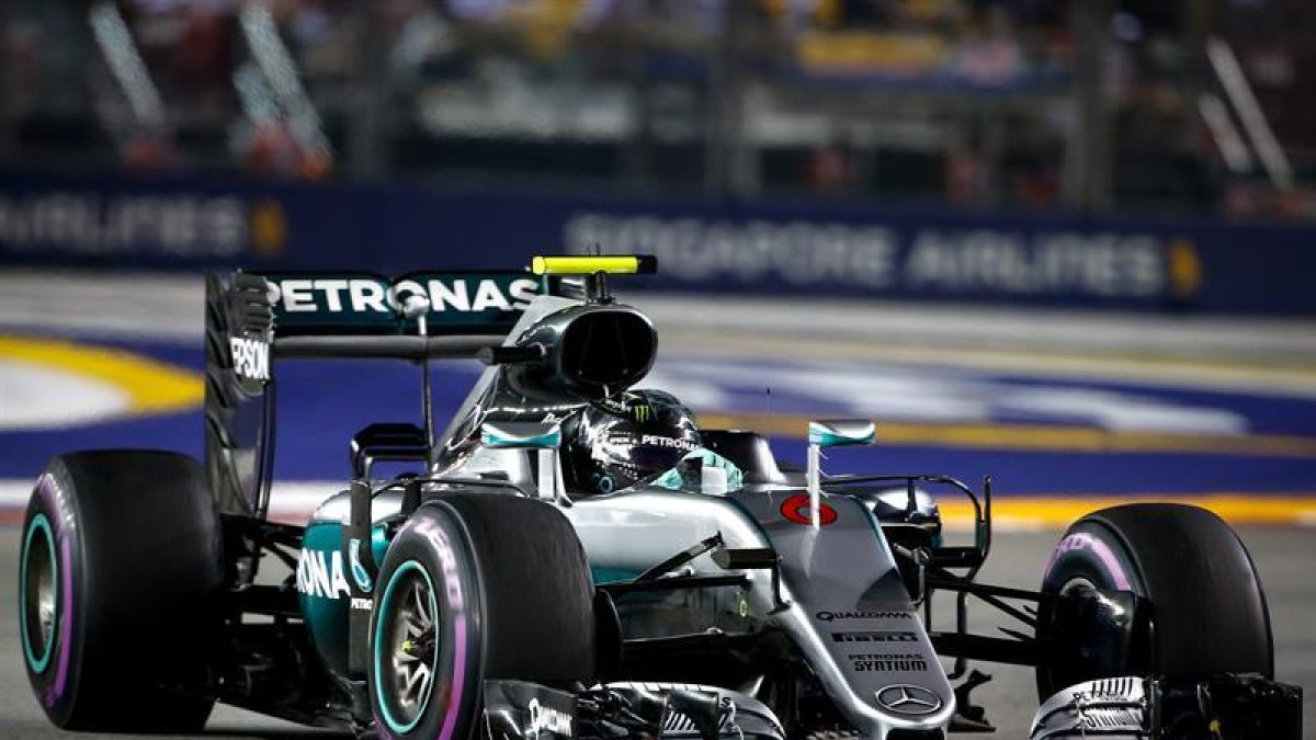 Rosberg, durante la carrera del Gran Premio de Singapur