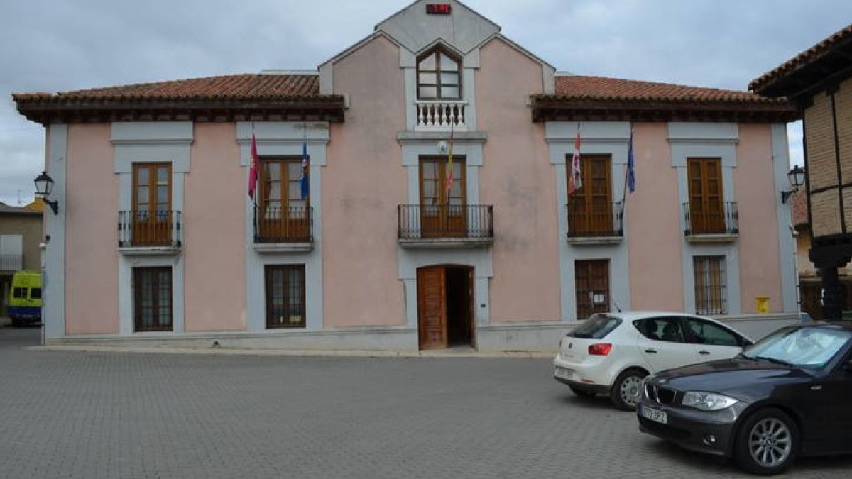 Ayuntamiento de Villamañán. DL