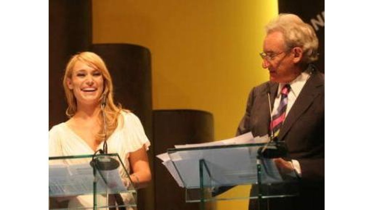 Patricia Conde y Del Olmo presentaron la edición 2009.
