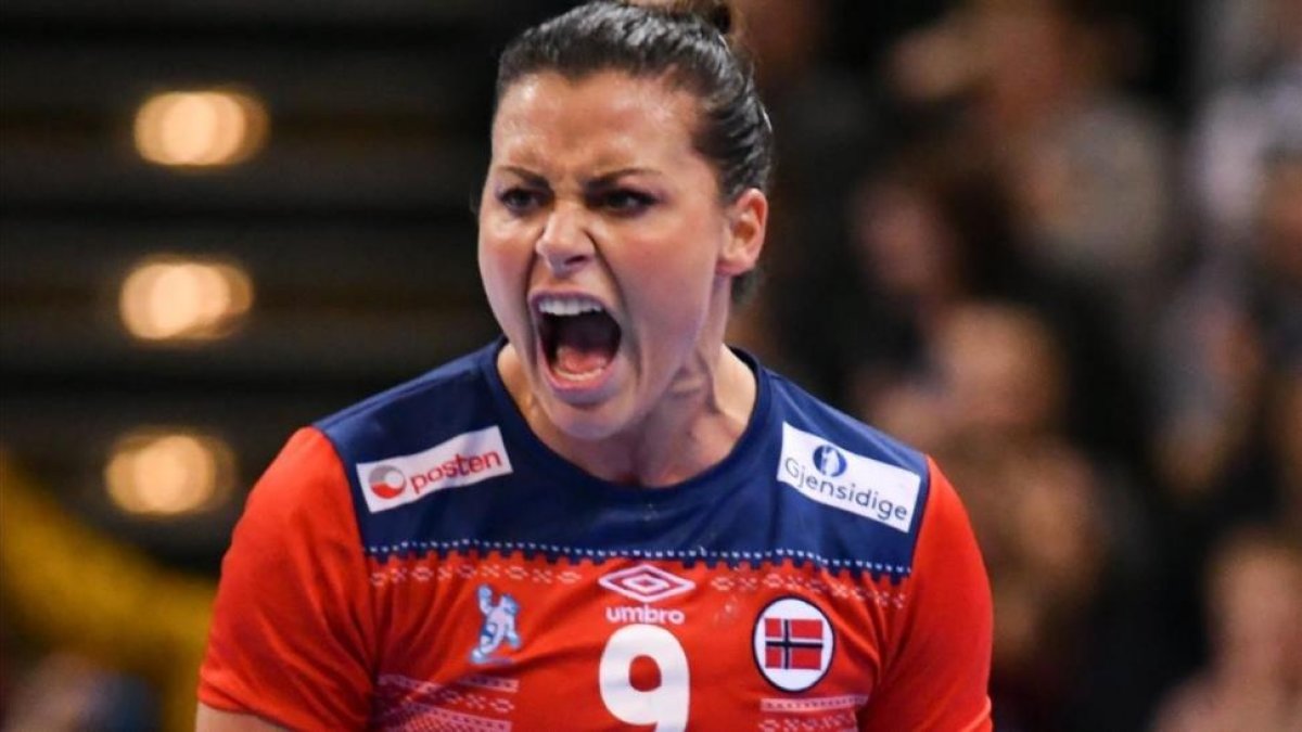 Nora Mork, estrella de la selección femenina noruega de balonmano.