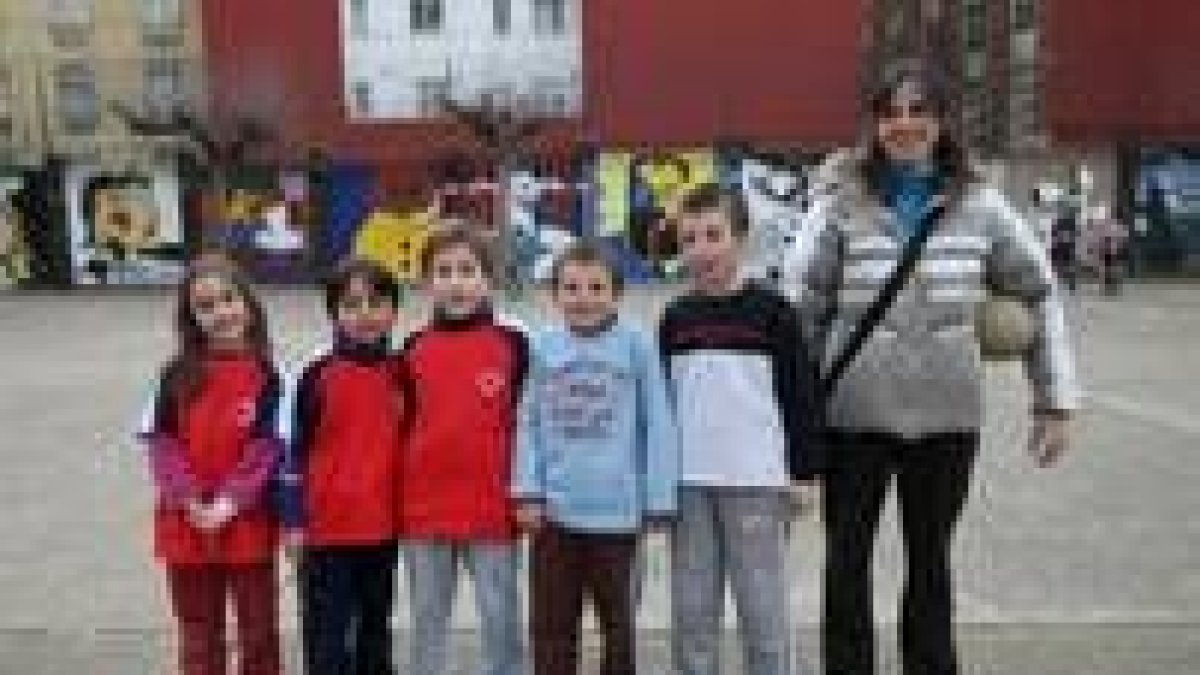 Formación del equipo benjamín escolar del colegio La Granja