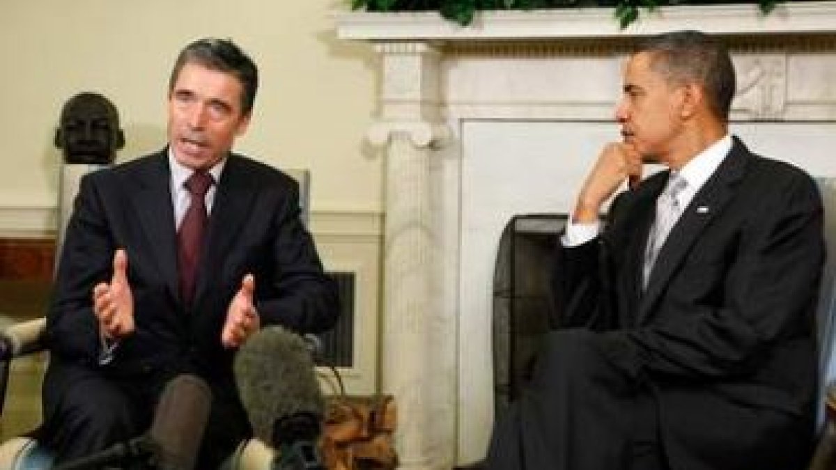 Rasmussen y Obama en la reunión que mantuvieron en la Casa Blanca.