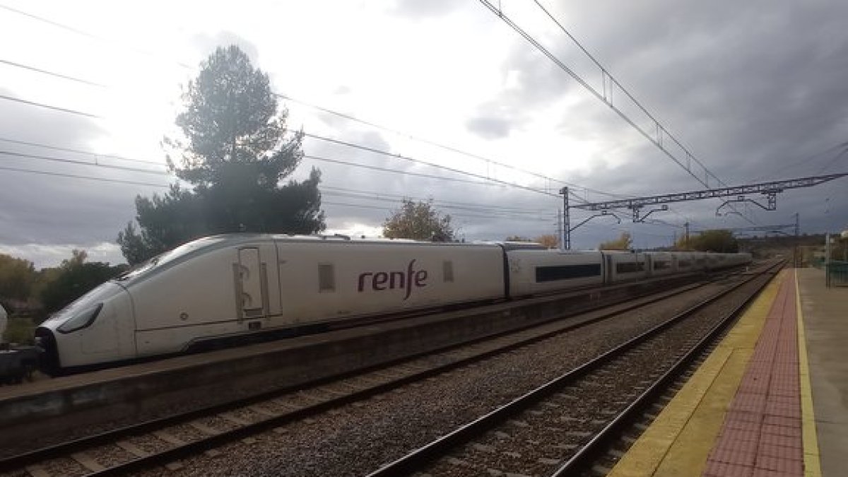 Un tren Avril similar al que el Gobierno gallego reclama en sustitución de los Alvia que ahora conectan la comunidad gallega con Madrid. DL