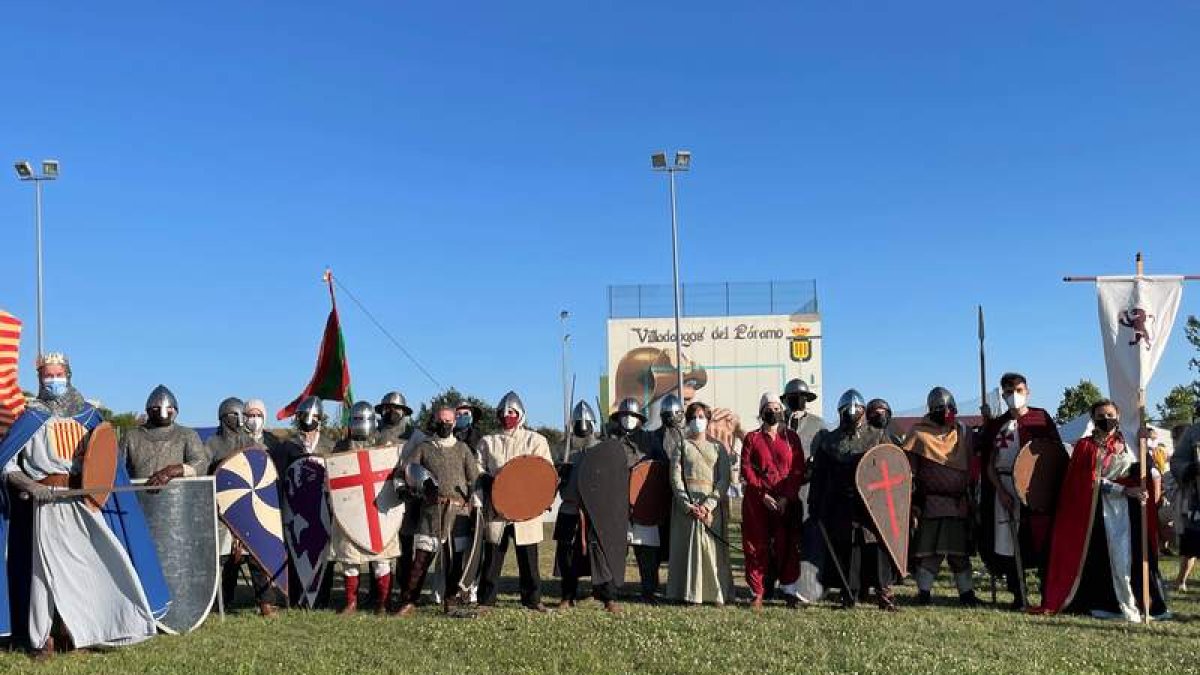 Imagen de los participantes en la recreación de la batalla. DL