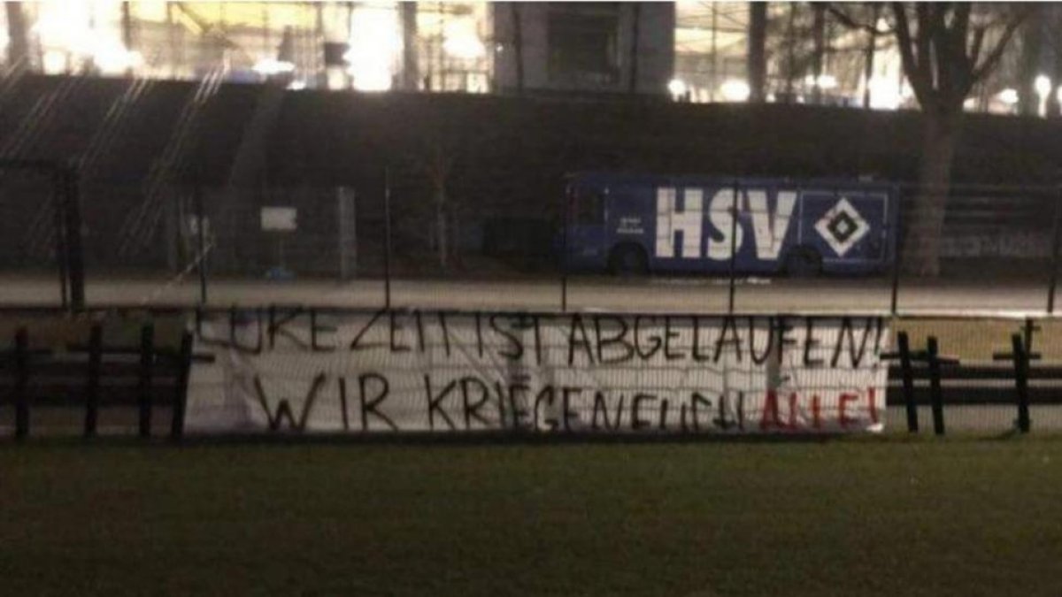 Imagen de las amenazas de los ultras del Hamburgo